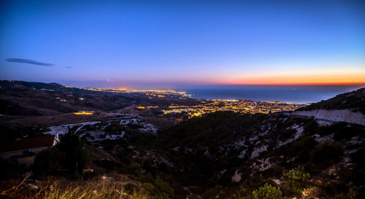 Villa Panorama Edge à Peyia Extérieur photo